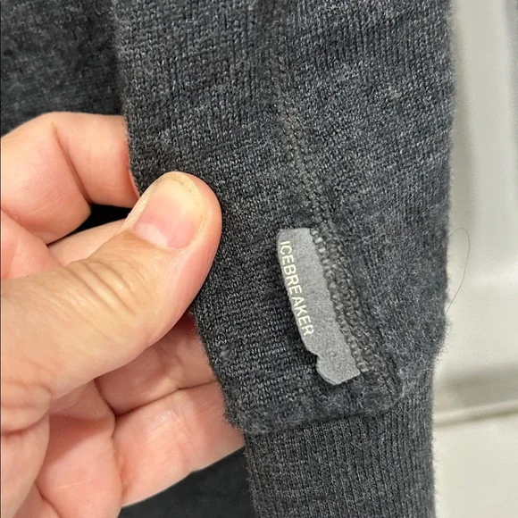 Icebreaker Merino Wool Cowl Neck Coziest Sweater in Charcoal Gray - Small - Picture 3 of 9